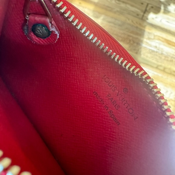 Louis Vuitton Vintage Epi Leather Red Wallet Pochette Cles Pouch Keychain - Picture 8 of 9